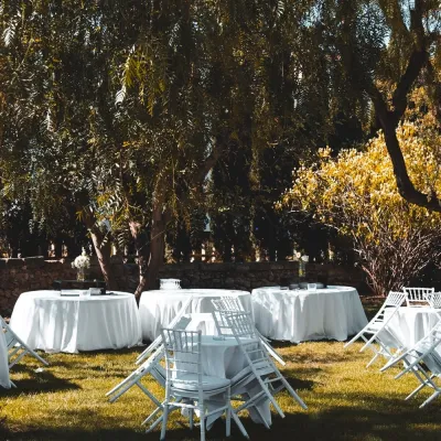 nunta-outdoor-inchiriere-mobilier-corturi-evenimente-nunti-petrecerijpg.jpg